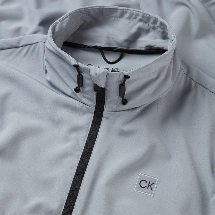  Calvin Klein Motion Golf Wind Jacket (Silver) Stylish Functional Design With Water Resistance