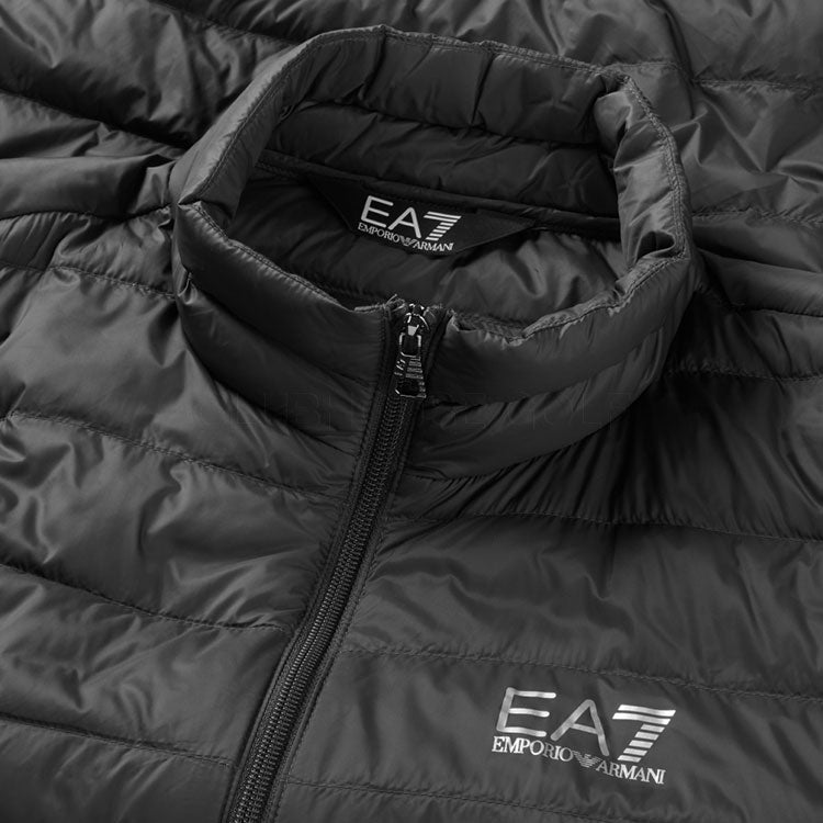  Emporio Armani Core Identity Down Full Zip Golf Wind Jacket (Asphalt) Windproof Protection With Modern Fit