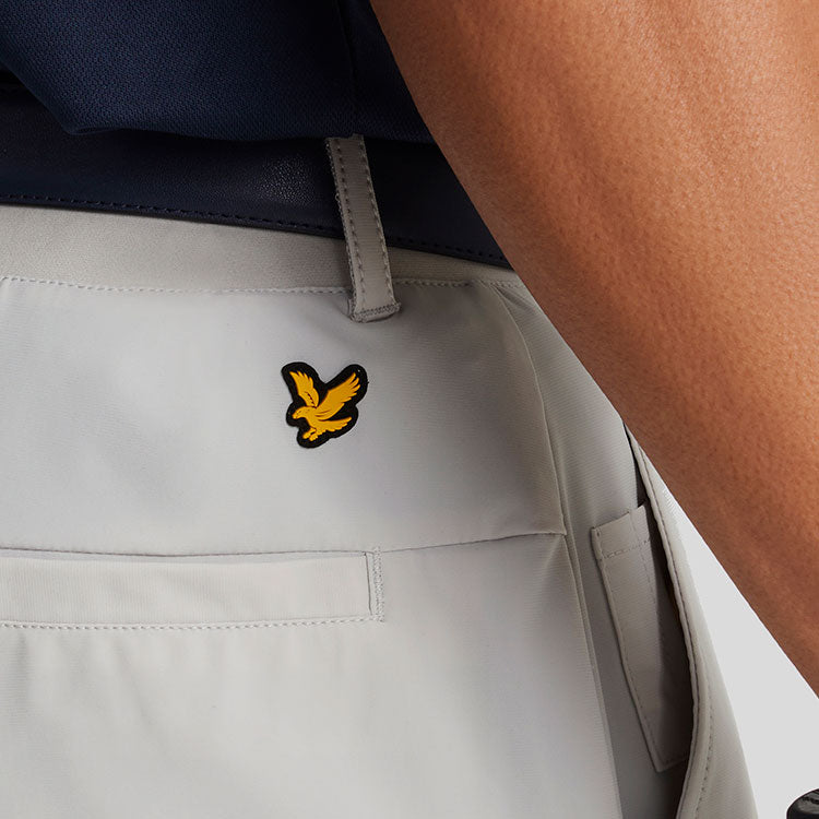  Lyle & Scott Airlight Tech Jogger Golf Pants (Pebble) Stretch Construction With Iconic Gold Eagle
