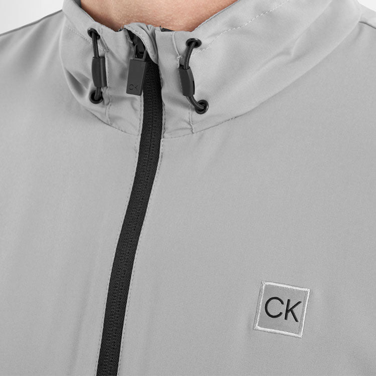  Calvin Klein Motion Golf Wind Jacket (Silver) Stylish Functional Design With Water Resistance